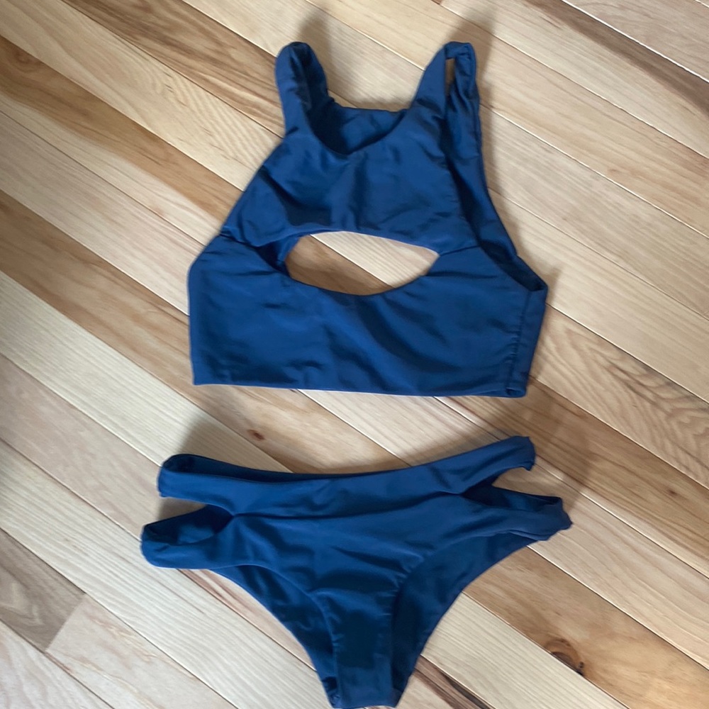 Small Mikoh suit in blue